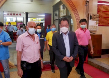 ‘ประชาชาติ’-เข้าสักการะศาลเจ้าแม่กอเหนี่ยวยะลา-พบ-ปชช.เชื้อสายจีน-–-มติชน